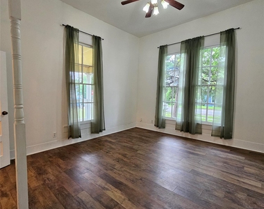 401 Shaw St - Photo Thumbnail 30
