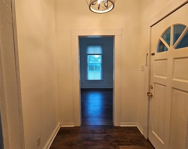 401 Shaw St - Photo Thumbnail 11