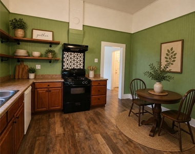401 Shaw St - Photo Thumbnail 14