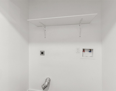 409 Avenue R - Photo Thumbnail 13