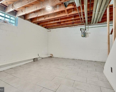 530 47th Street - Photo Thumbnail 27