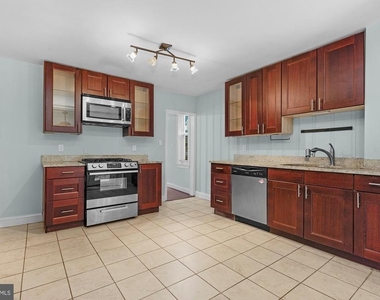 1201 Union Avenue - Photo Thumbnail 12