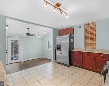1201 Union Avenue - Photo Thumbnail 11