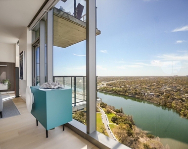 44 East Ave - Photo Thumbnail 17