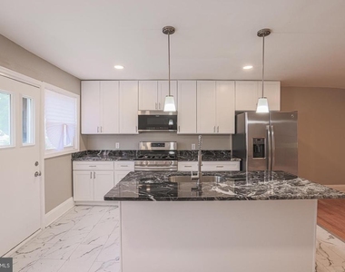 130 Reedbird Avenue - Photo Thumbnail 18