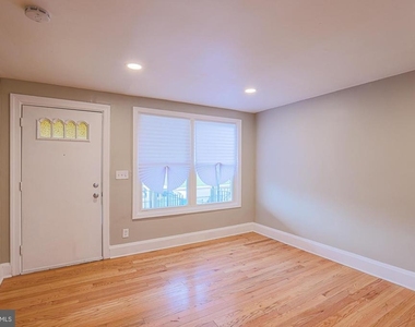 130 Reedbird Avenue - Photo Thumbnail 8