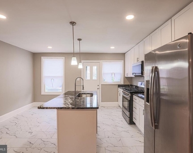 130 Reedbird Avenue - Photo Thumbnail 16