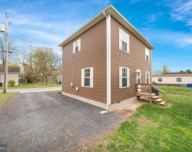 5 Hillside Avenue - Photo Thumbnail 30