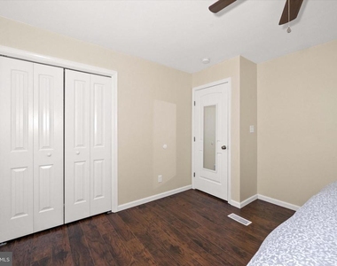 5 Hillside Avenue - Photo Thumbnail 17