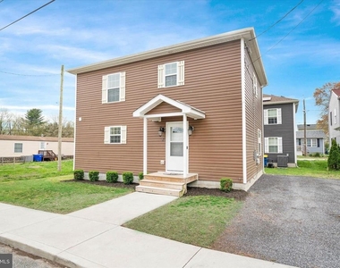 5 Hillside Avenue - Photo Thumbnail 31
