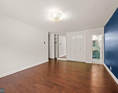 4201 Cathedral Avenue Nw - Photo Thumbnail 20
