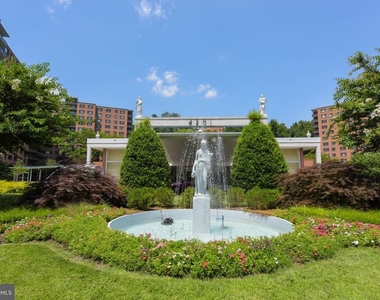 4201 Cathedral Avenue Nw - Photo Thumbnail 2