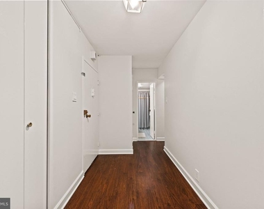 4201 Cathedral Avenue Nw - Photo Thumbnail 15