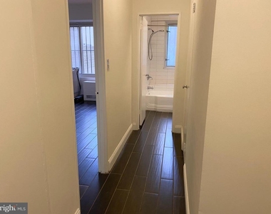 1727 Massachusetts Avenue Nw - Photo Thumbnail 10