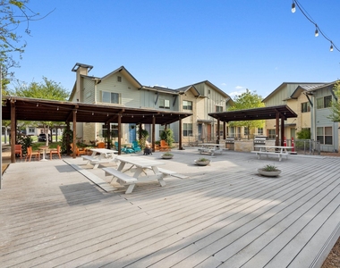 7805 Cooper Ln - Photo Thumbnail 26