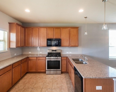 8113 Rosano St - Photo Thumbnail 11