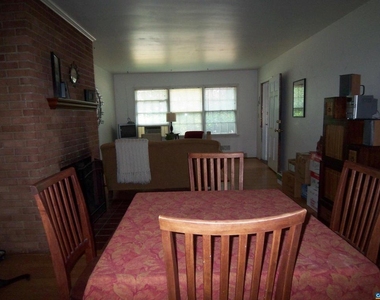 1705 Burnley Ave - Photo Thumbnail 4