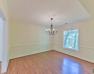 1012 Wildmere Pl - Photo Thumbnail 20