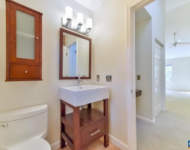 1012 Wildmere Pl - Photo Thumbnail 41