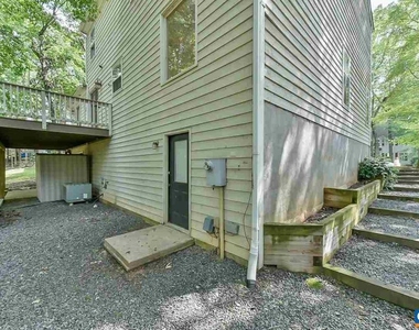 1012 Wildmere Pl - Photo Thumbnail 47