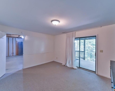 1012 Wildmere Pl - Photo Thumbnail 45