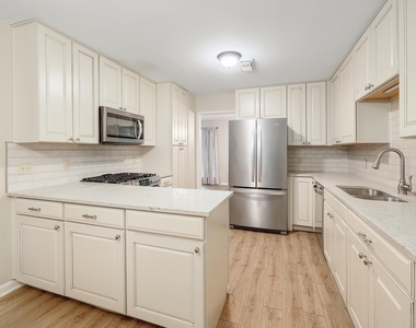 8609 Melshire Dr - Photo Thumbnail 8