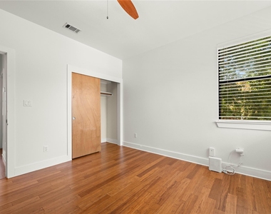 115 Havana St - Photo Thumbnail 19