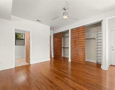 115 Havana St - Photo Thumbnail 14
