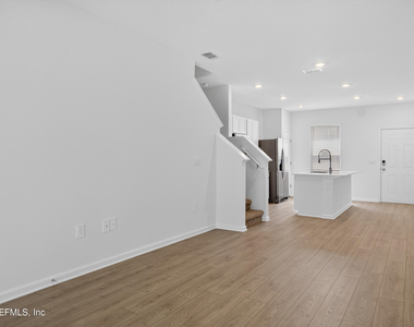 161 Palmetto Ridge Road - Photo Thumbnail 12