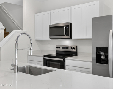161 Palmetto Ridge Road - Photo Thumbnail 3