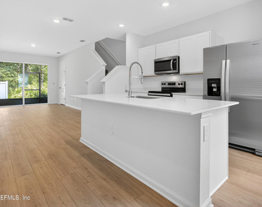 161 Palmetto Ridge Road - Photo Thumbnail 2