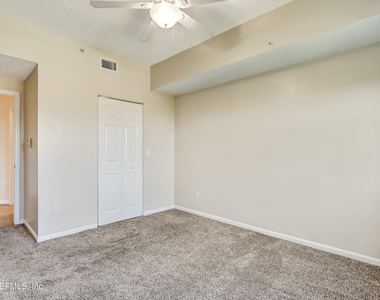 3015 Aqua Vista Lane - Photo Thumbnail 19