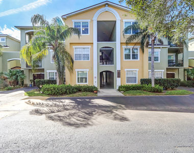 3015 Aqua Vista Lane - Photo Thumbnail 1
