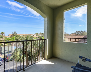 3015 Aqua Vista Lane - Photo Thumbnail 2