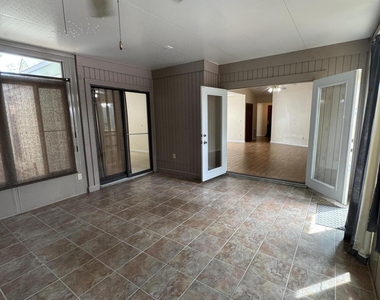 8550 Goldeneye Lane - Photo Thumbnail 14