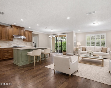 80 Oyster Bay Way - Photo Thumbnail 2