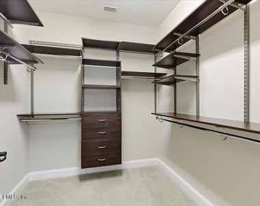 80 Oyster Bay Way - Photo Thumbnail 11