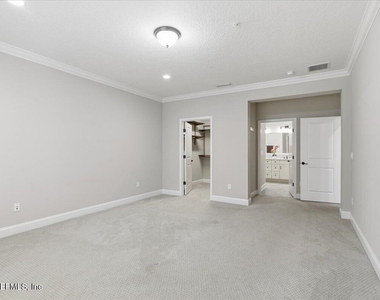 80 Oyster Bay Way - Photo Thumbnail 10