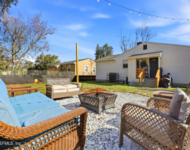 5327 Lexington Avenue - Photo Thumbnail 32