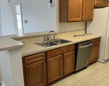 4935 Islamorada Lane - Photo Thumbnail 8