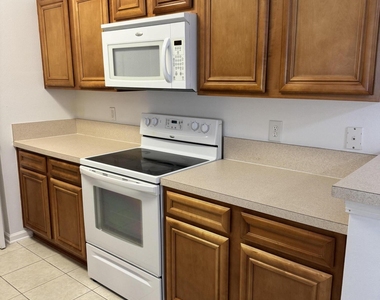 4935 Islamorada Lane - Photo Thumbnail 9