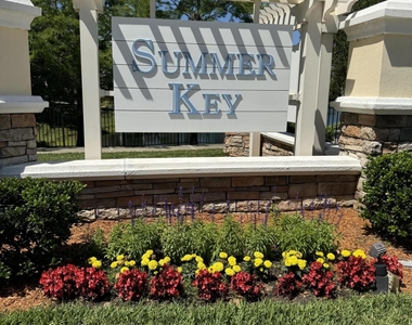 4935 Islamorada Lane - Photo Thumbnail 2