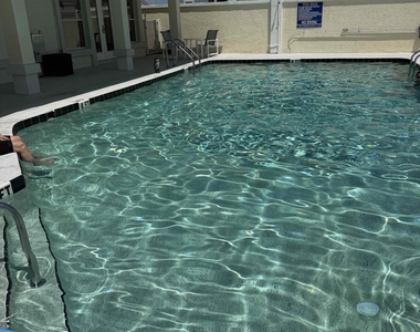 256 Kingston Drive - Photo Thumbnail 19