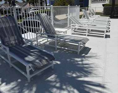 256 Kingston Drive - Photo Thumbnail 20