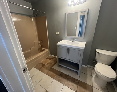 734 E 95th Street - Photo Thumbnail 6