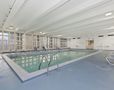 535 N Michigan Avenue - Photo Thumbnail 15