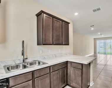 448 Running Woods Street - Photo Thumbnail 4