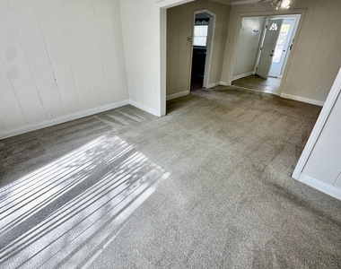 6 N Pistakee Lake Road - Photo Thumbnail 4