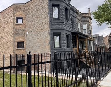 818 S Karlov Avenue - Photo Thumbnail 4