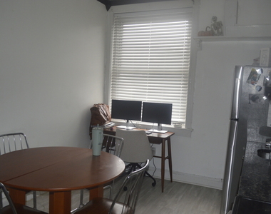 2610 S Kildare Avenue - Photo Thumbnail 4